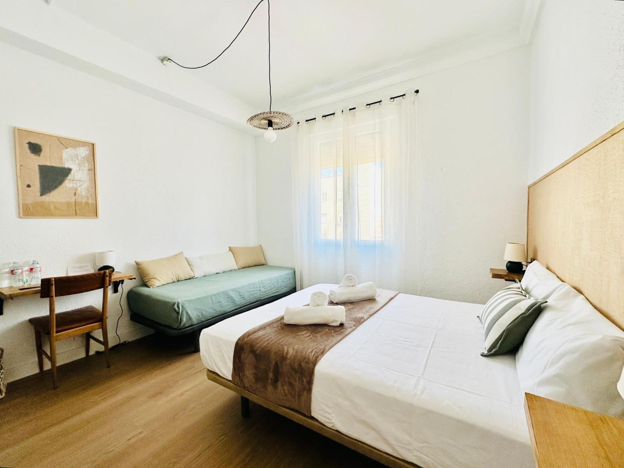 Autentic Boutique Moncloa มาดริด ภายนอก รูปภาพ