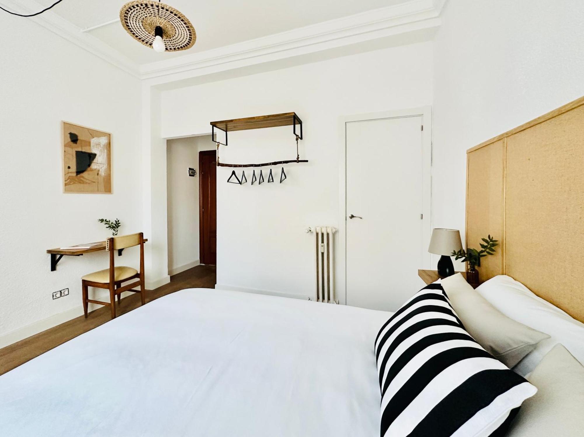 Autentic Boutique Moncloa มาดริด ภายนอก รูปภาพ