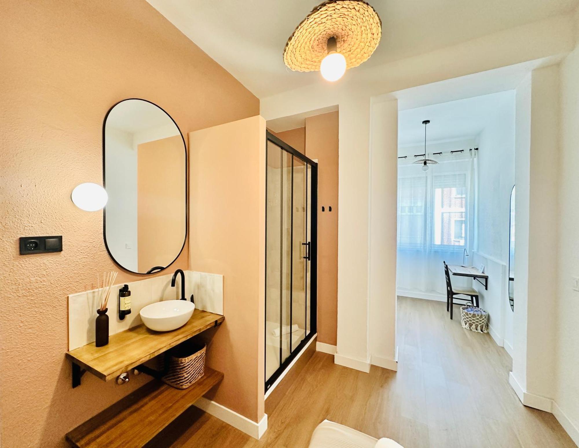 Autentic Boutique Moncloa มาดริด ภายนอก รูปภาพ